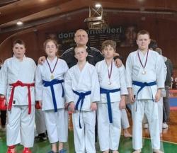 Zlato i tri bronze za Karate klub Ravangrad iz Sombora na Prvenstvu Srbije