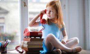 Psiholozi otkrili šta su deca rođena 60-ih i 70-ih imala, a današnjim generacijama nedostaje