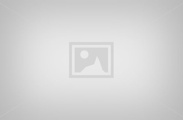 Memoari koji su šokirali svet stižu na televiziju – Dženifer Aniston u glavnoj ulozi