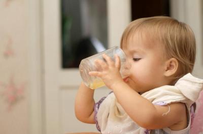 Da li deci dajemo previše voćnih sokova?