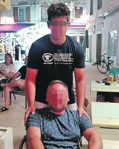 SINA JEDINCA HLADNOKRVNO IZREŠETAO PIŠTOLJEM, PA PUCAO SEBI U GLAVU Došli iz Austrije u Bezdan, pa zakrvili!