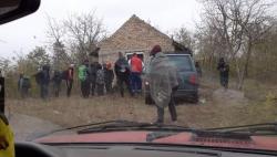 SAM ISTERAO 50 MIGRANATA IZ VIKENDICE: Nesvakidašnji slučaj u Riđici  kada je meštanin na svom posedu zatekao neželjene stanare
