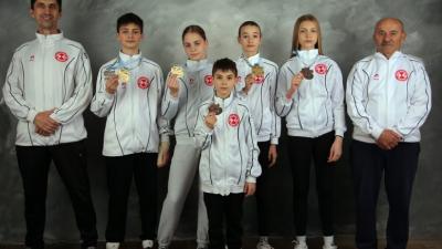 Karate klub iz Sombora osvojio šest medalja na jubilarnom 55. „Zlatnom pojasu Čačka“
