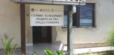 U Somboru radi Servis za podršku roditeljima - besplatno pranje i peglanje veša