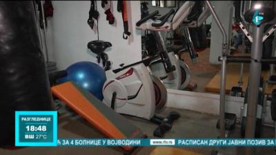 Složni stanari uredili zajednički prostor i preuredili ga u sobu za razonodu (VIDEO)