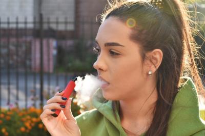 Nikotinske vrećice, snus i vejpovi ulaze u novi Zakon o duvanu