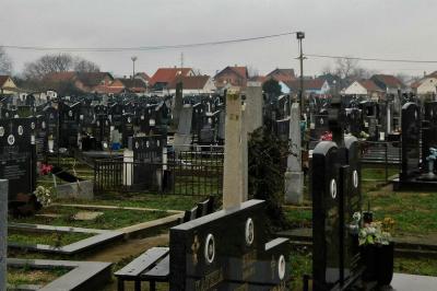 Bliznakinje iz Sombora tražile ekshumaciju muškarca čije je bogatstvo oko 40 miliona € TVRDE DA JE BOGATI GASTARBAJTER NJIHOV OTAC