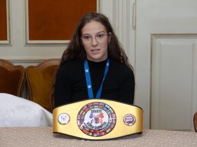 Upriličen prijem za Jelenu Sedoglavić, šampionku sveta i vicešampionku Evrope u savate boksu
