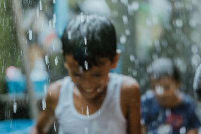 Zašto neke ljude kiša smiri, a druge potpuno "spusti"