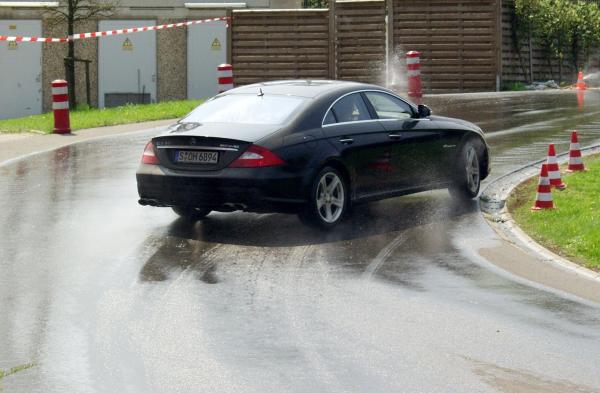 Pogon na zadnje točkove se vraća na velika vrata: Evo zašto je mnogo bolji od pogona na prednje točkove