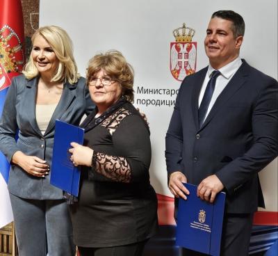 Somboru 5 miliona dinara za pružanje podrške sprovođenju mera populacione politike