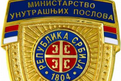 Policajci iz Sombora krali telefone i pare migrantima