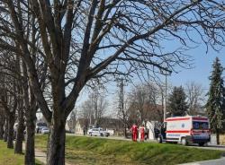 KOLA HITNE POMOĆI USMRTILA ŽENU