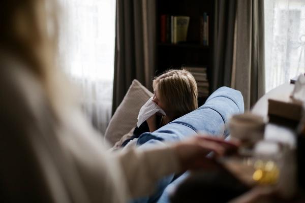 Alergijski rinitis kod dece: Kako prepoznati i ublažiti simptome