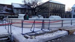 KLIZALIŠTE OD 16. DECEMBRA: Radovi na somborskom Trgu svetog trojstva