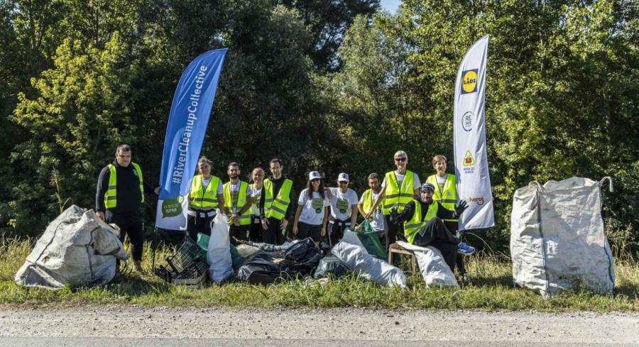 Volonteri kraj Dunava u Apatinu prikupili oko 730 kilograma otpada