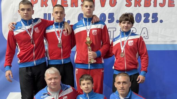 Rvači Radničkog treći na pionirskom prvenstvu