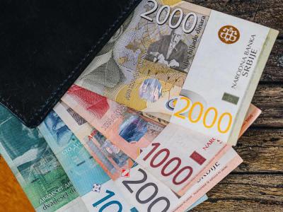 Isplata redovne i privremene novčane naknade za avgust