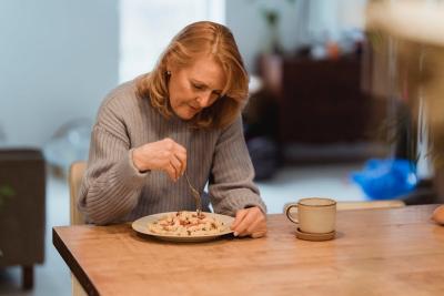 Nutricionisti otkrivaju namirnice koje je najbolje izbegavati posle 50. godine
