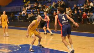 Košarkaši somborskog "Jokera" tesno slavili nad Radničkim