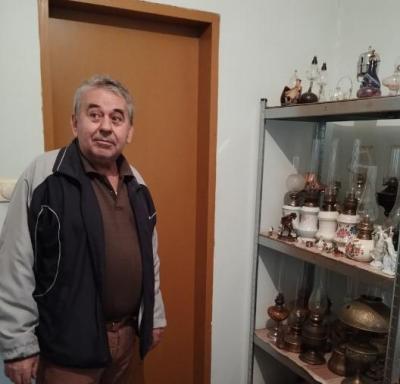 ALADIN IZ NAŠEG SOKAKA Penzionisani profesor Slobodan Milovanović iz Sombora ima PRELEP HOBI, sve je počelo od BOLESTI i MUKE