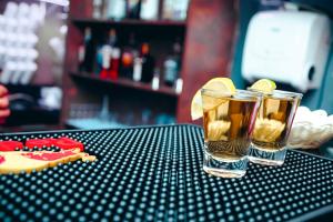 Oprezno i umereno: Ova alkoholna pića štetnija su od drugih