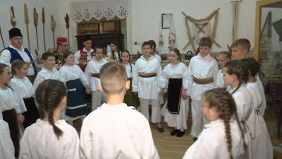 U Čonoplji kod Sombora nalazi se centar za sviranje kordunaške samice