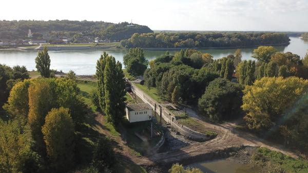 PREZENTOVAN URBANISTIČKI PROJEKAT ZA IZGRADNJU MARINE U BEZDANU Srpska kapija Dunava dobija luku za plovila s dva sidra