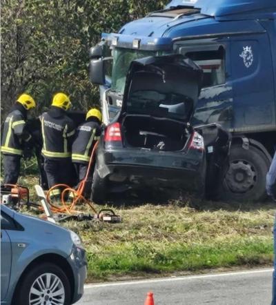Teška saobraćajna nesreća kod Kljajićeva: Žena na mestu ostala mrtva